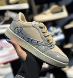 کتونی زنانه ترويس ديور طوسی کرم - Image 2