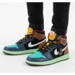 کتونی جردن ساقدار هفت رنگ