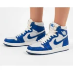 کتونی جردن ساقدار نگين دارآبی