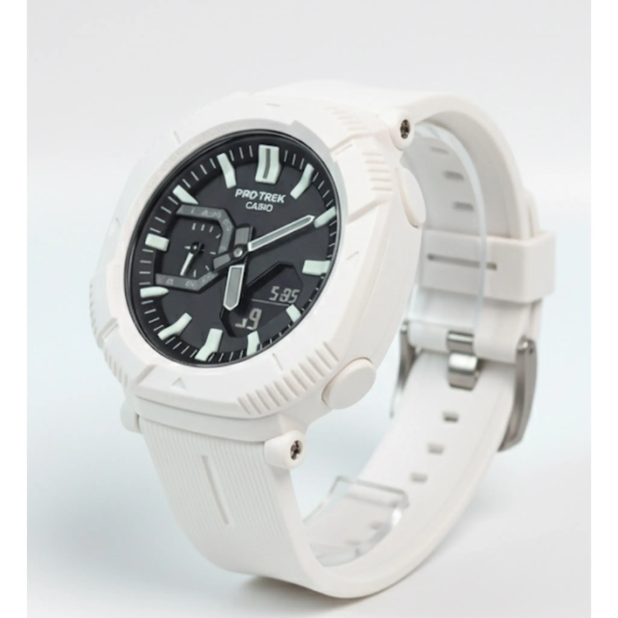 photo-output-2025-11-13T021621.991 (1) ساعت اسپرت پروترکت سفيد - Image 1