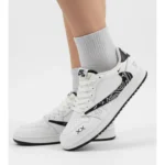 کتونی زنانه ترويس نورث فيس سفيد مشکی