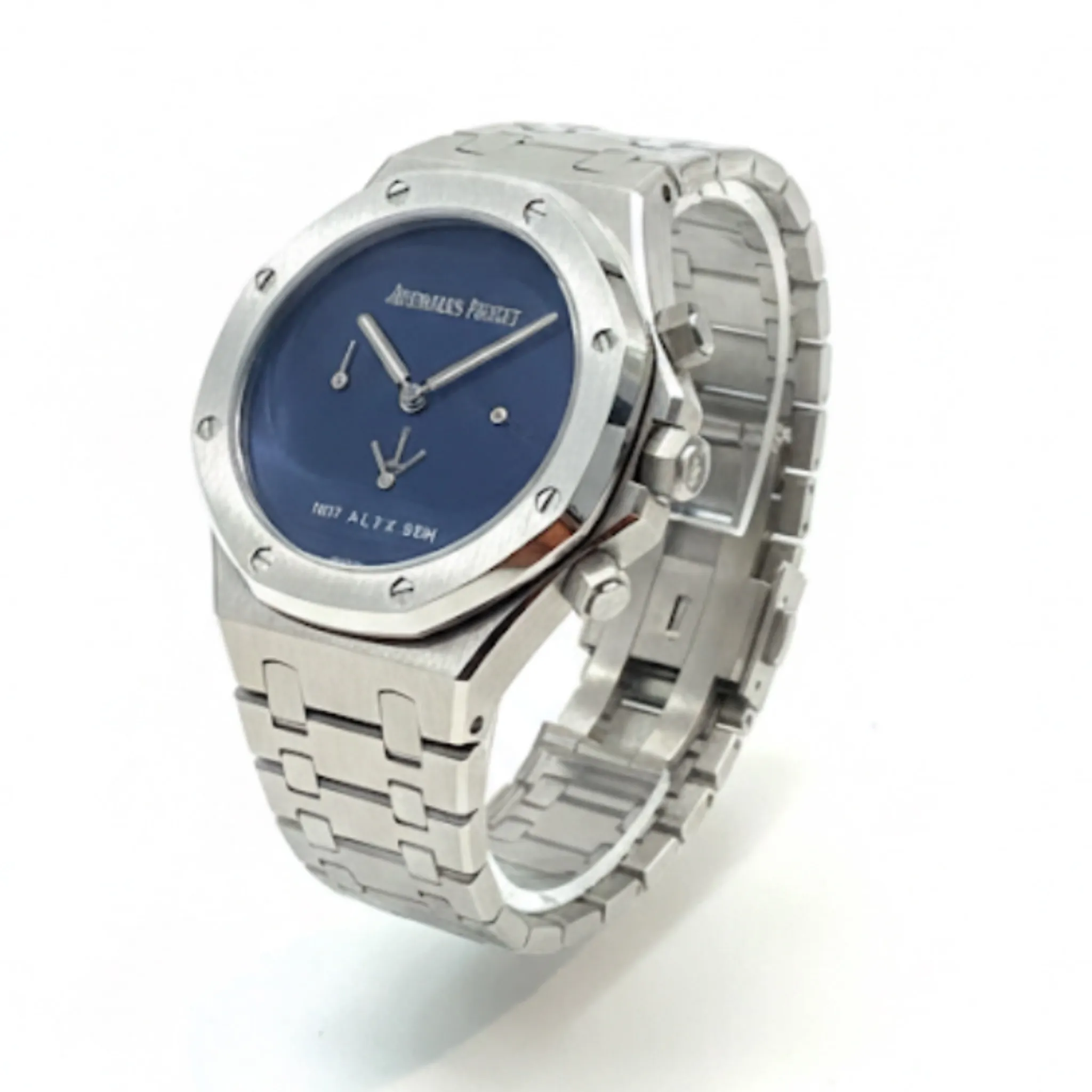 photo-output100 (1) ساعتAP مهندسي نقره ای صفحه آبی تيره زنانه - Image 1