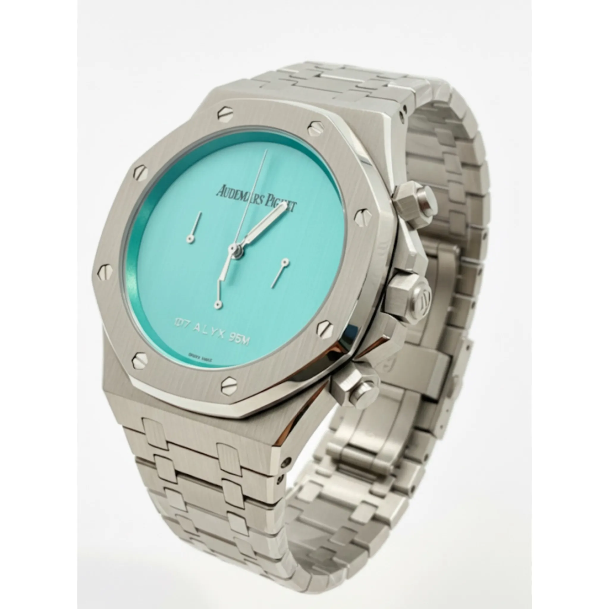 photo-output111 (1) ساعتAP مهندسی نقره ای صفحه آبی مردانه - Image 1