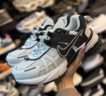 کتونیV2Kمردانه سفيد مشکی - Image 5