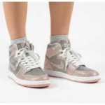 کتونی جردن ساقدار اکليلی صورتی نقره ای