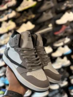 کتونی ترويس ساقدار مردانه طوسی سفيد