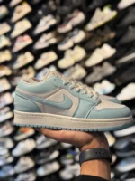 کتونی جردن وان مردانه سفيد آبی آسمانی - Image 2