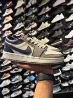 کتونی جردن وان زنانه طوسی سرمه ای - Image 2