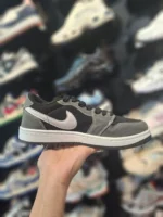 کتونی زنانه ترويس Nike jordan travis - Image 13